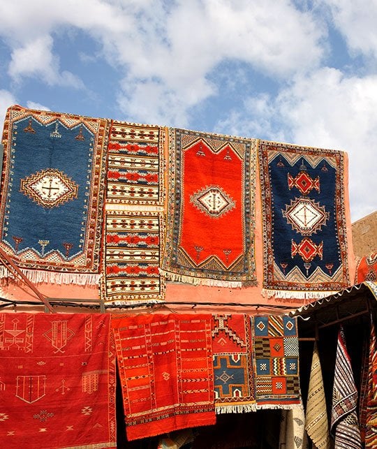 Amazigh carpets at Souk Zrabi